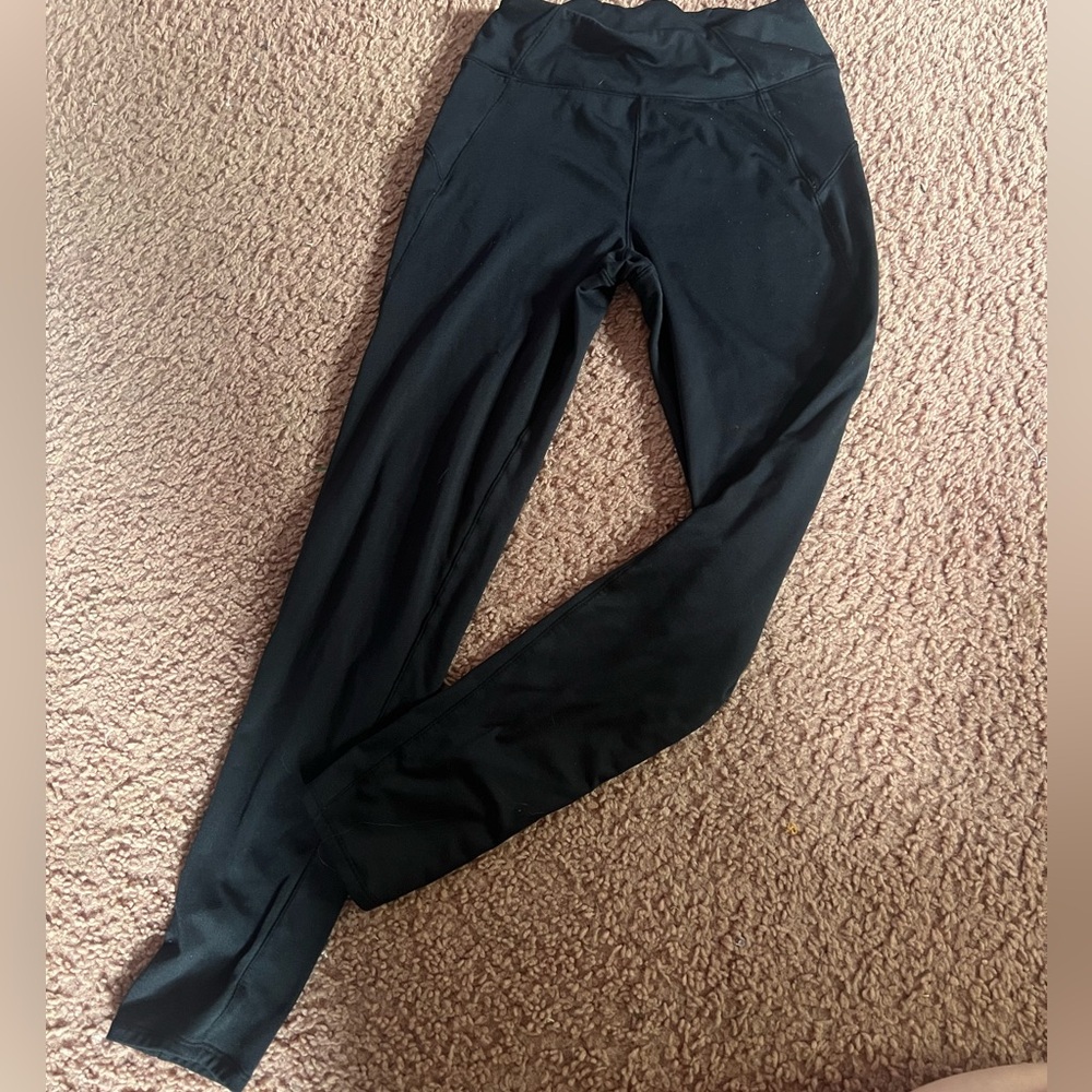 Black leggings